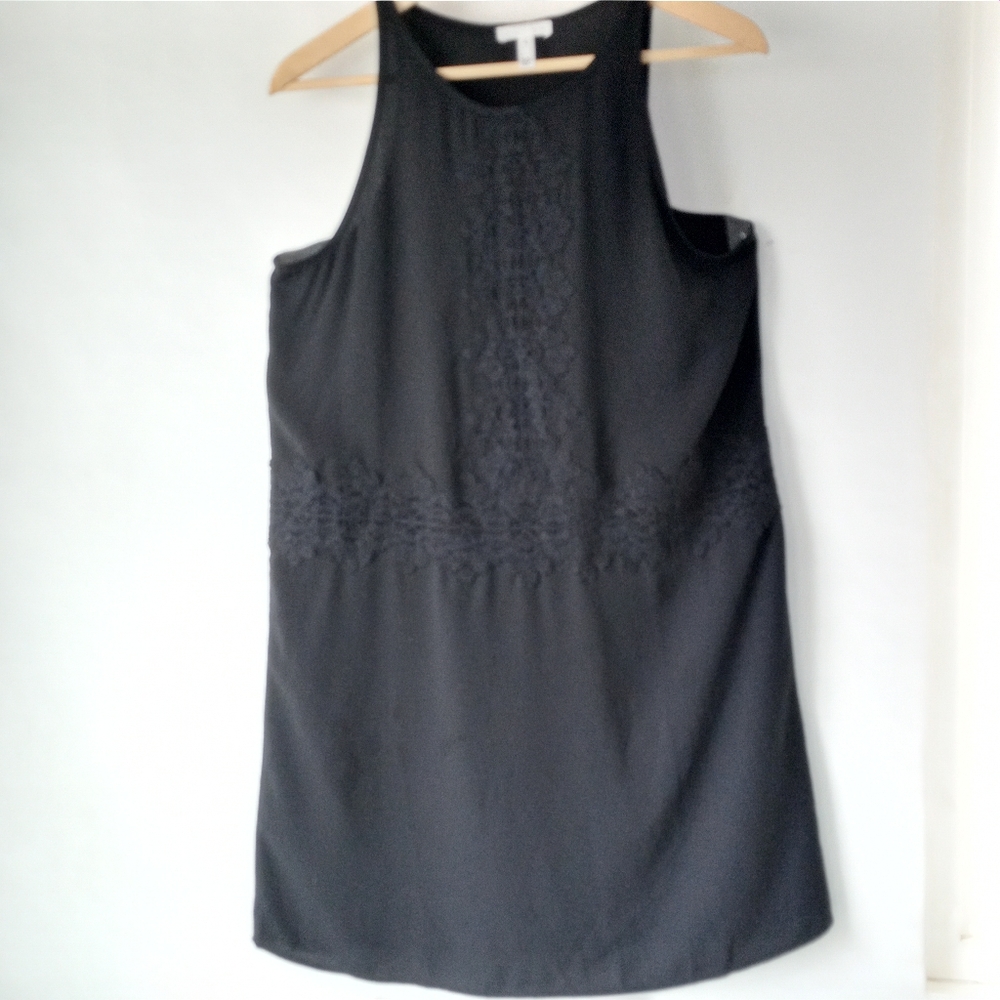 Leith Medium Black Lace Trim Dress - Picture 4 of 8